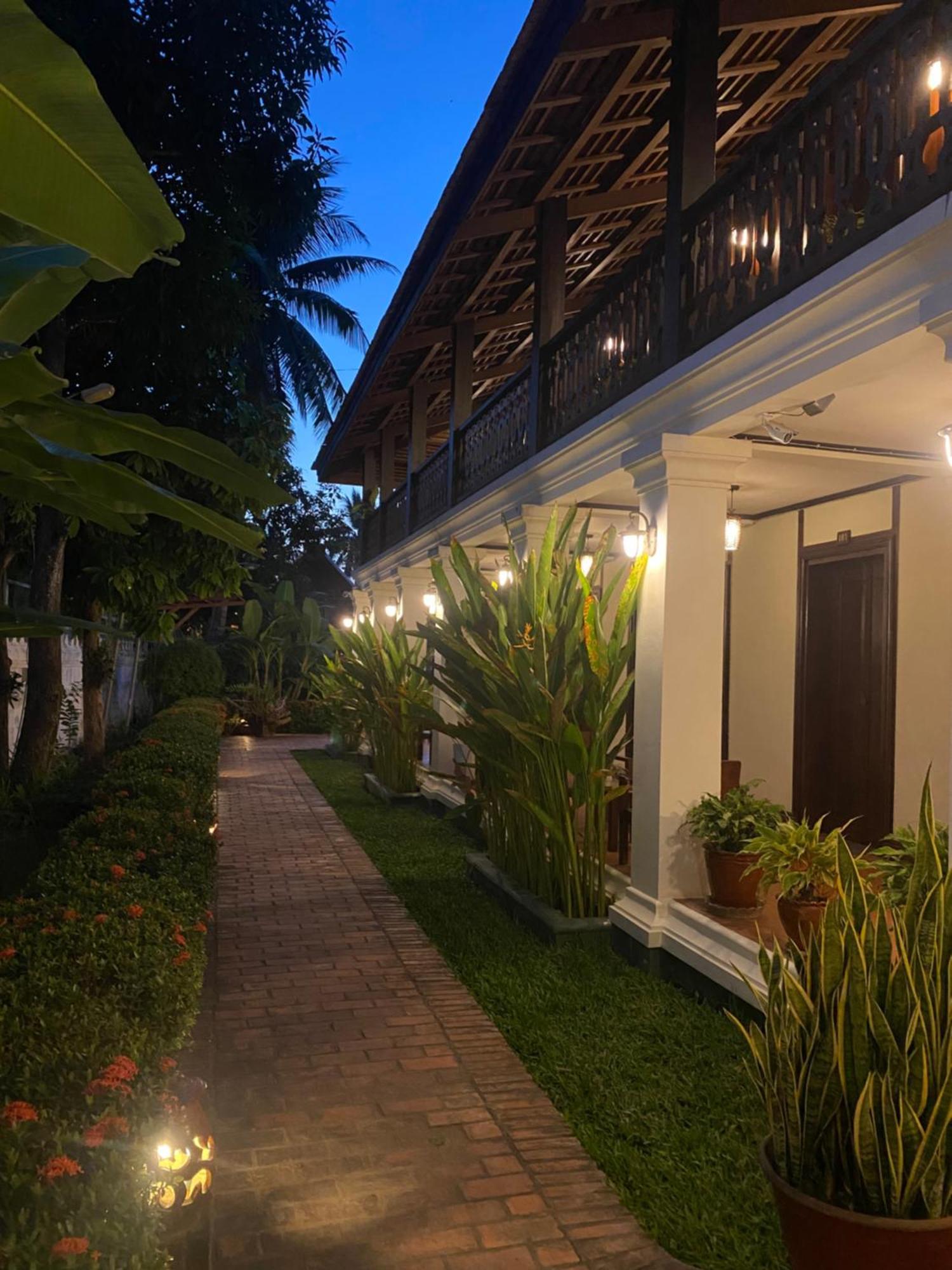 Luang Prabang Residence & Travel Exterior photo