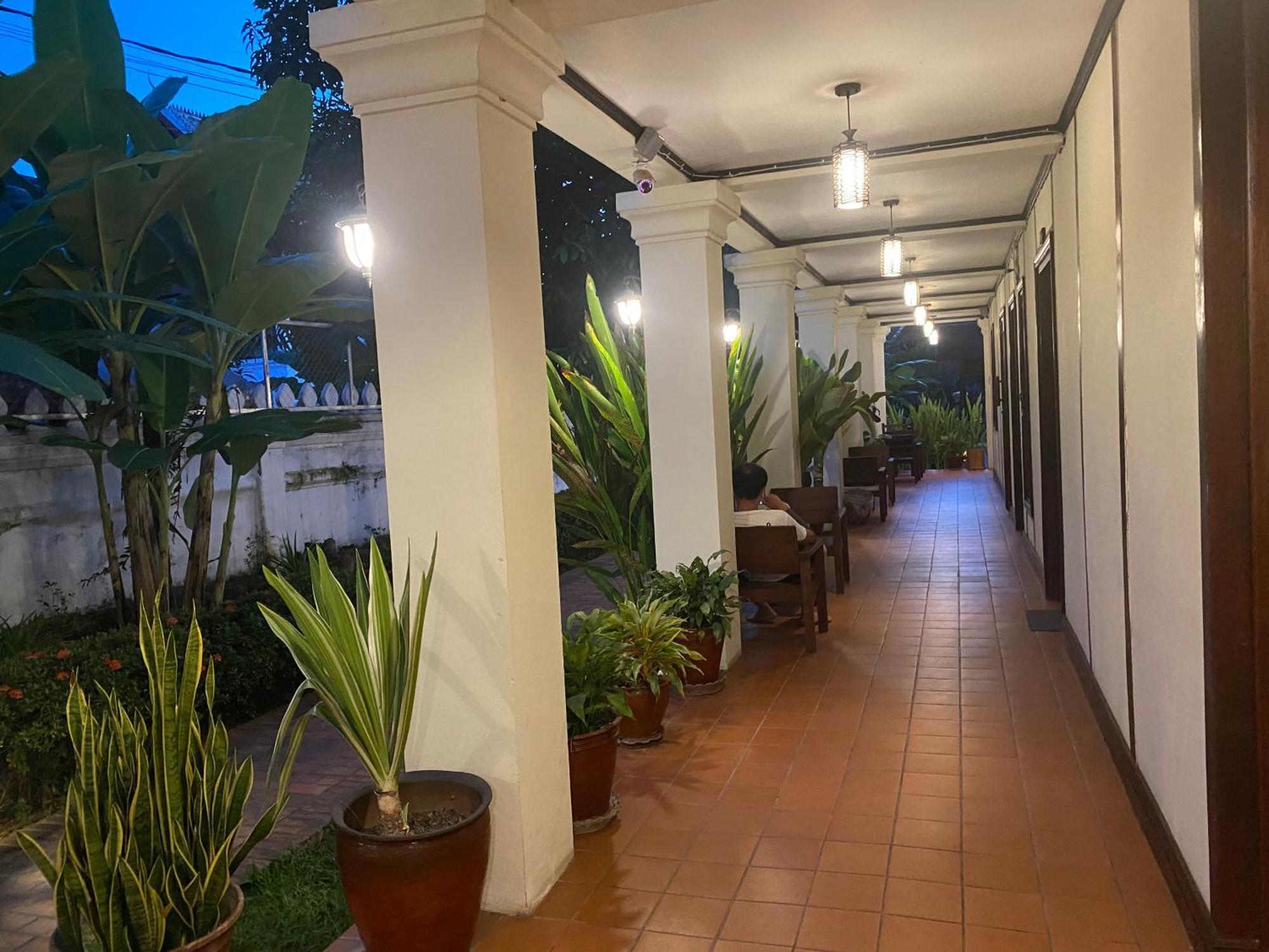 Luang Prabang Residence & Travel Exterior photo