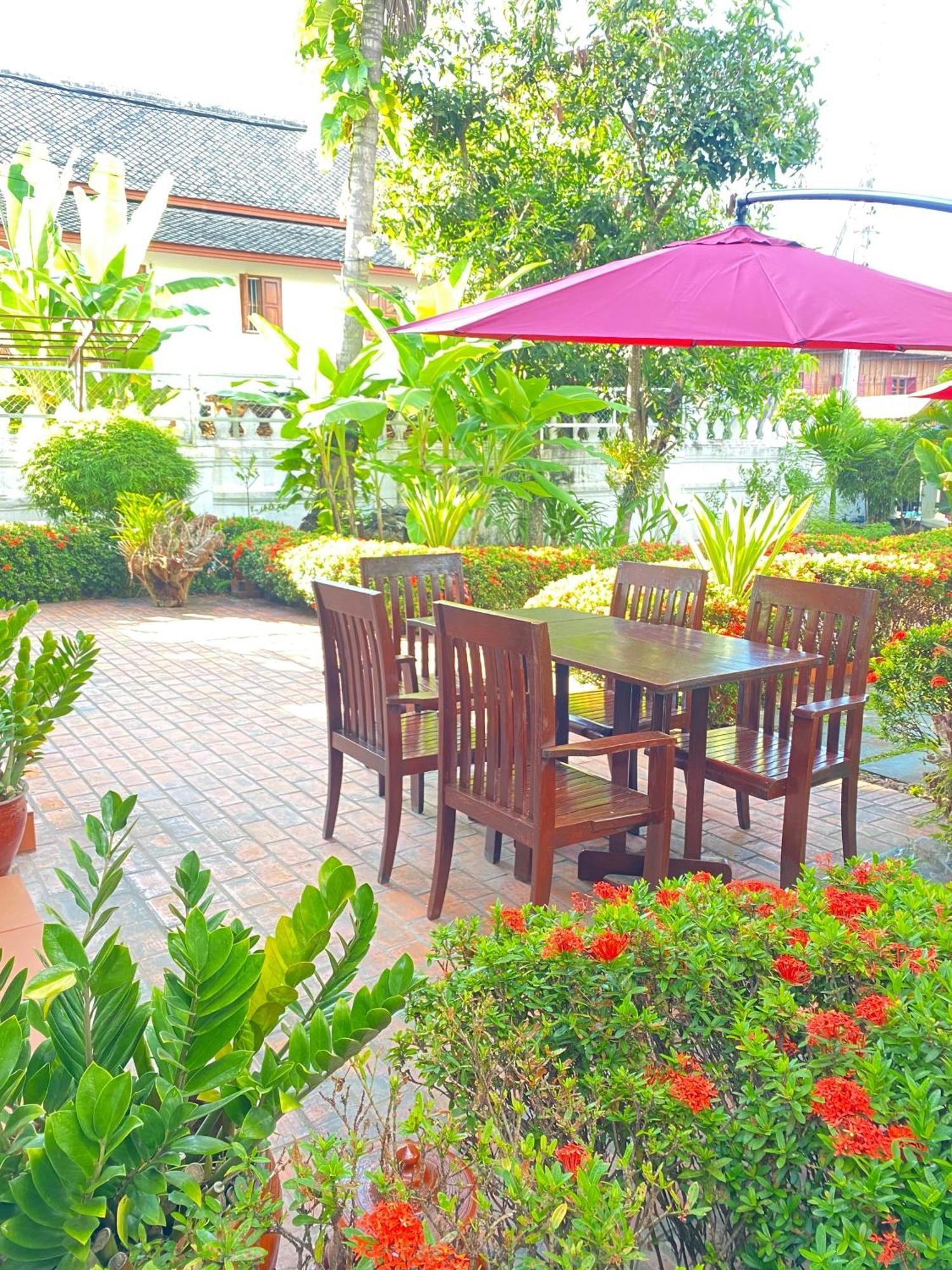 Luang Prabang Residence & Travel Exterior photo