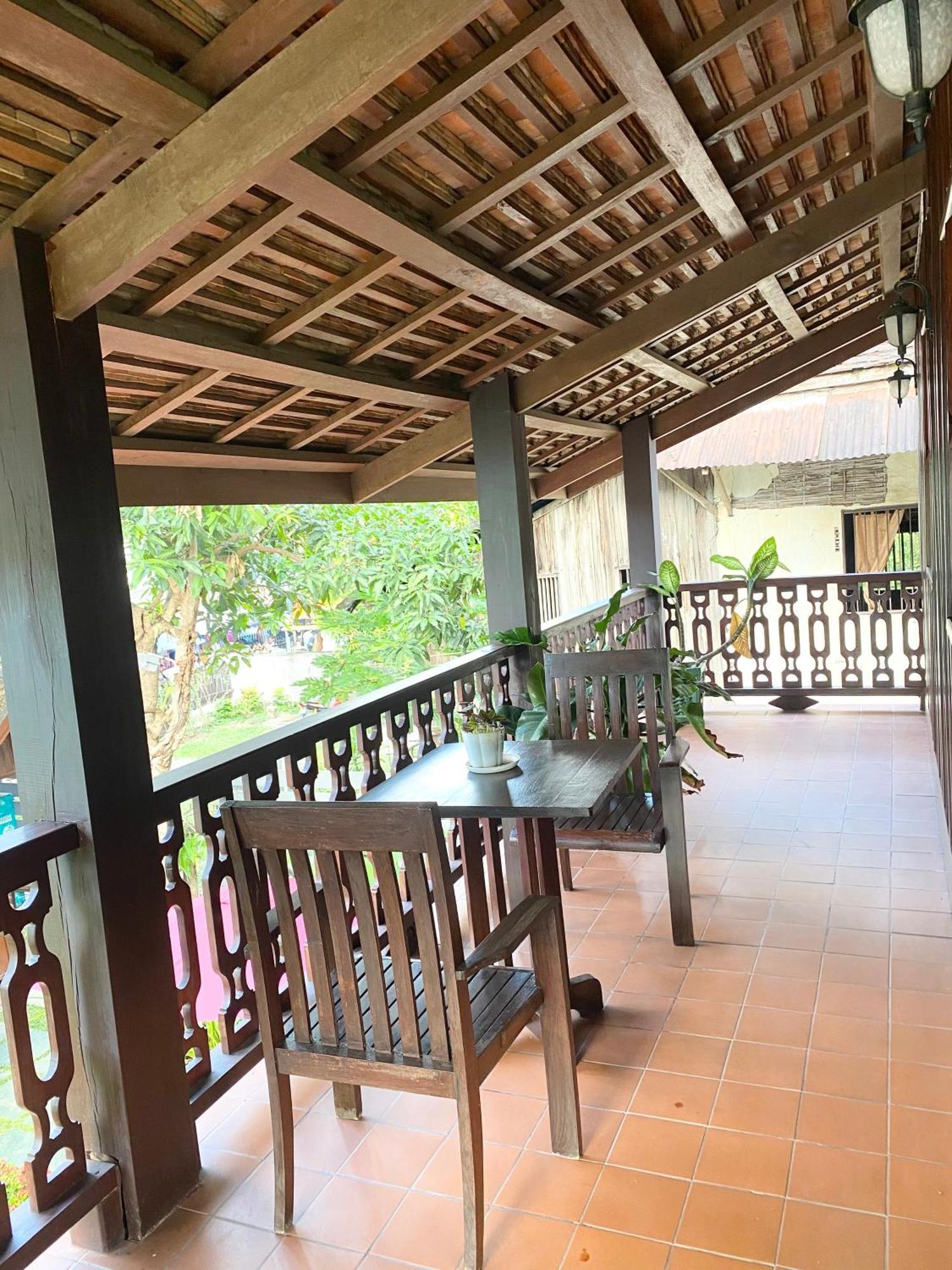 Luang Prabang Residence & Travel Exterior photo